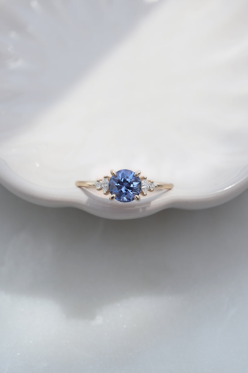 READY TO SHIP // ALIZÉ ring // Sky blue sapphire