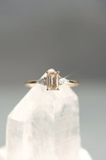 READY TO SHIP // ÉDEN ring + 0.76ct champagne diamond