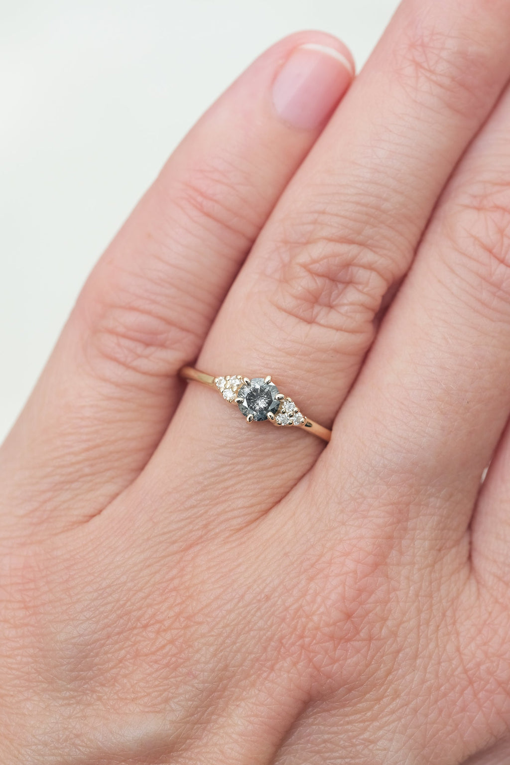 READY TO SHIP // TALIA ring // Dark gray diamond 0.36ct