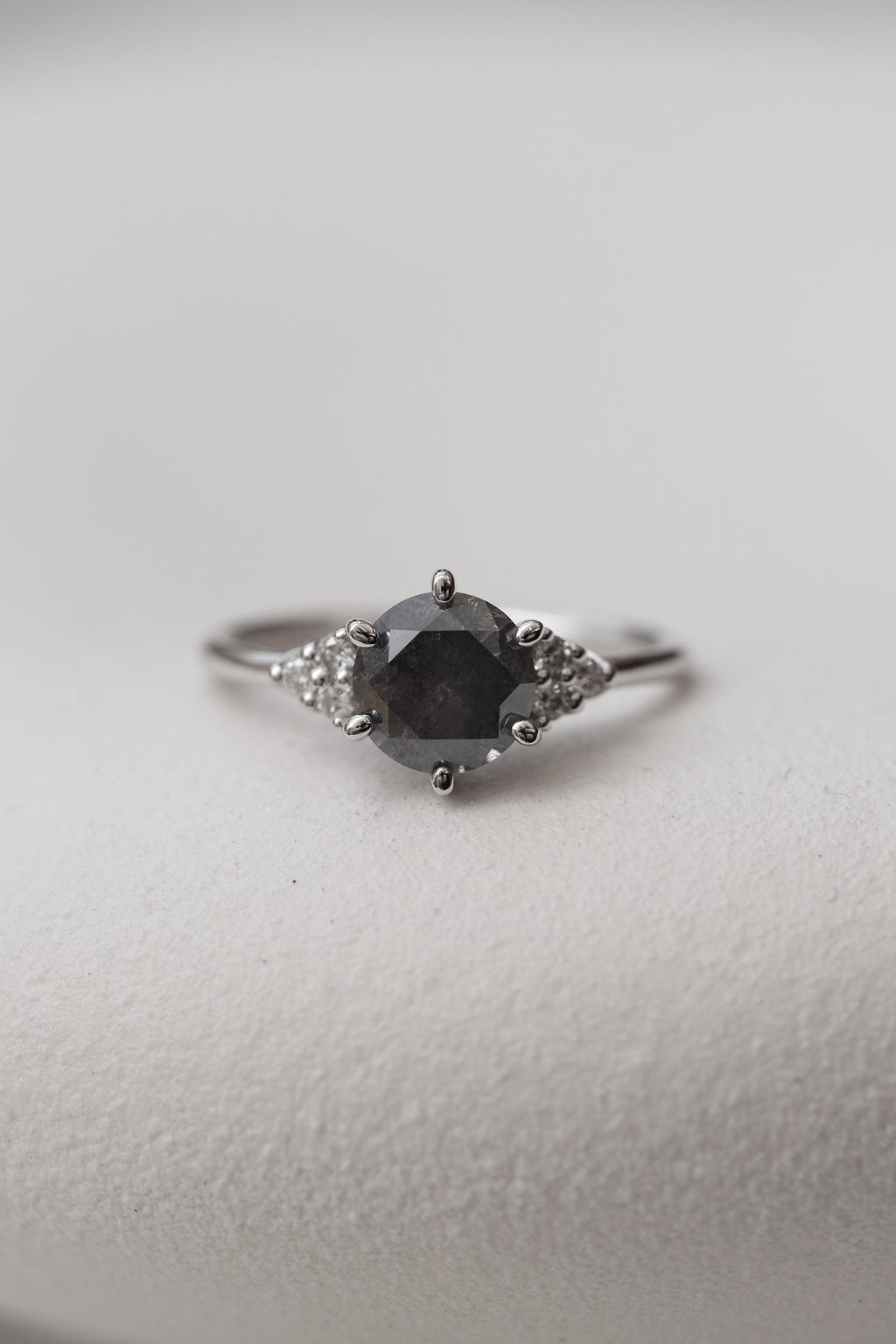 READY TO SHIP // TALIA ring // Salt and pepper gray diamond 1.47ct