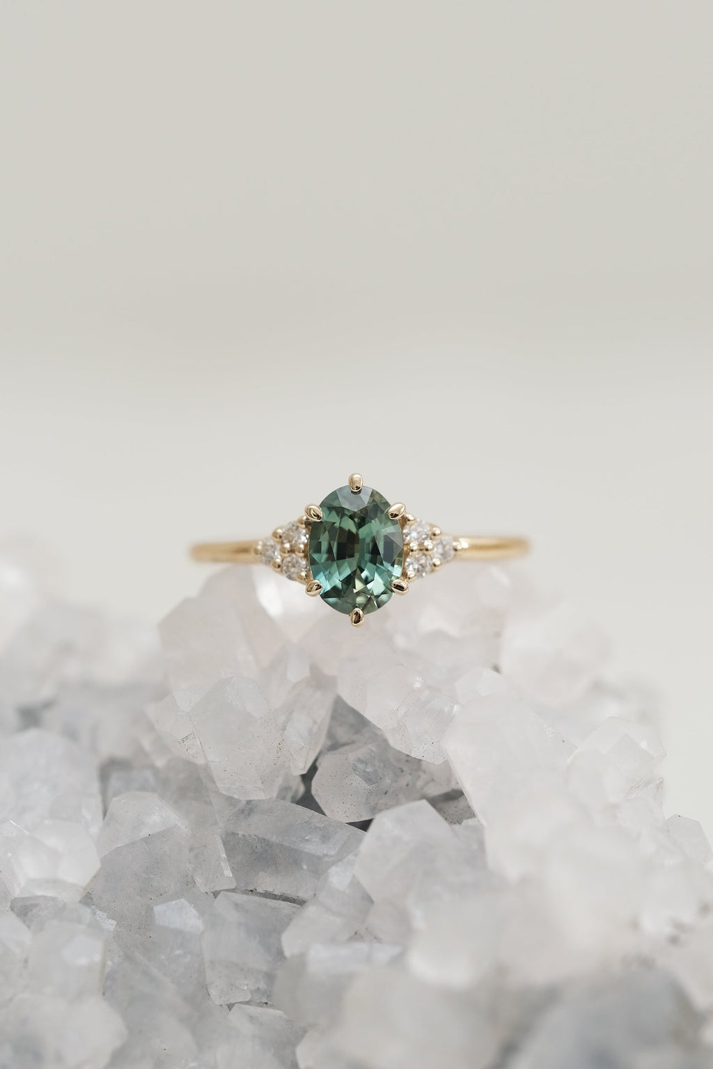 READY TO SHIP // ISLA Ring // Sage green sapphire 0.92ct