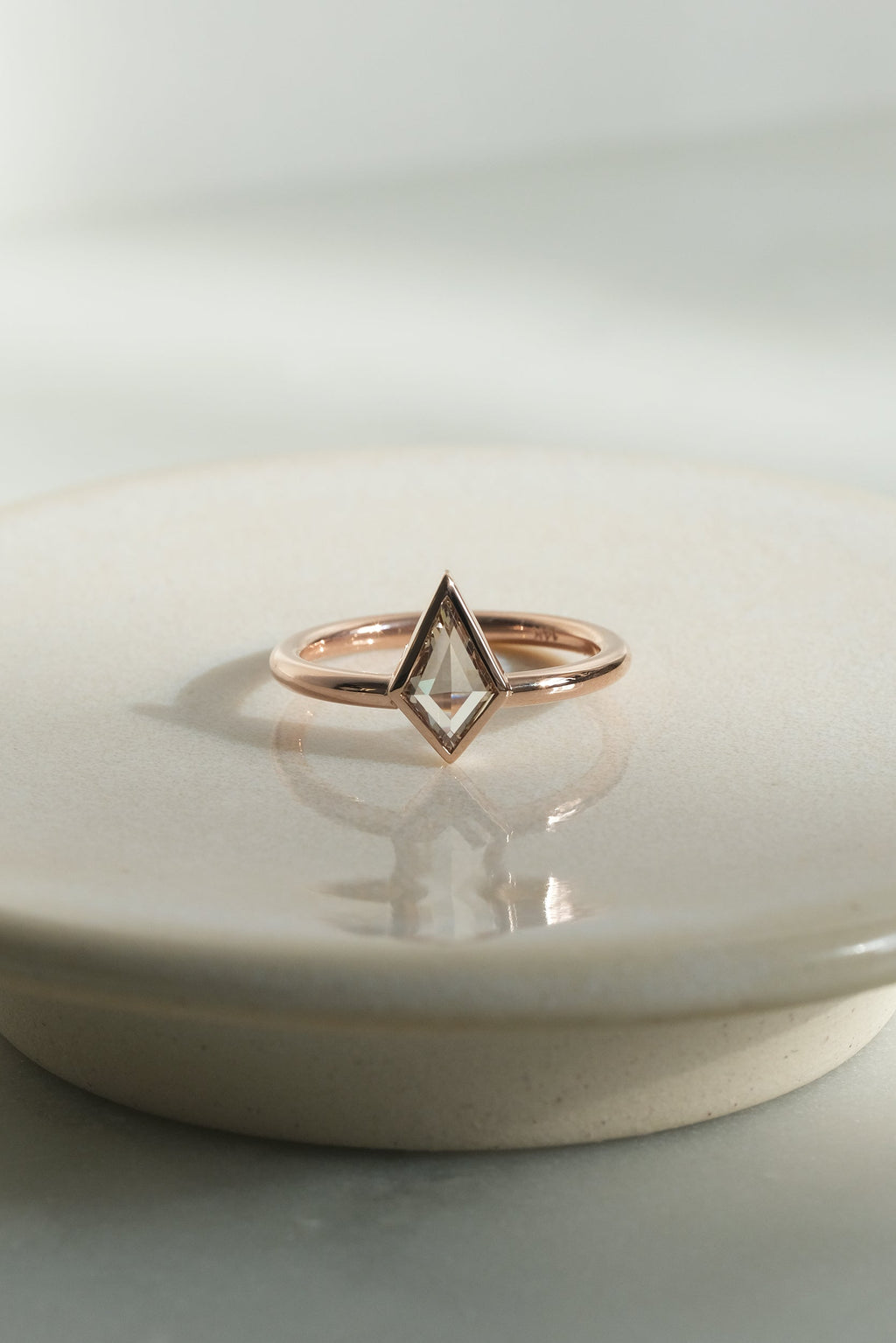 READY TO SHIP // LIVIA ring // 0.55ct champagne diamond