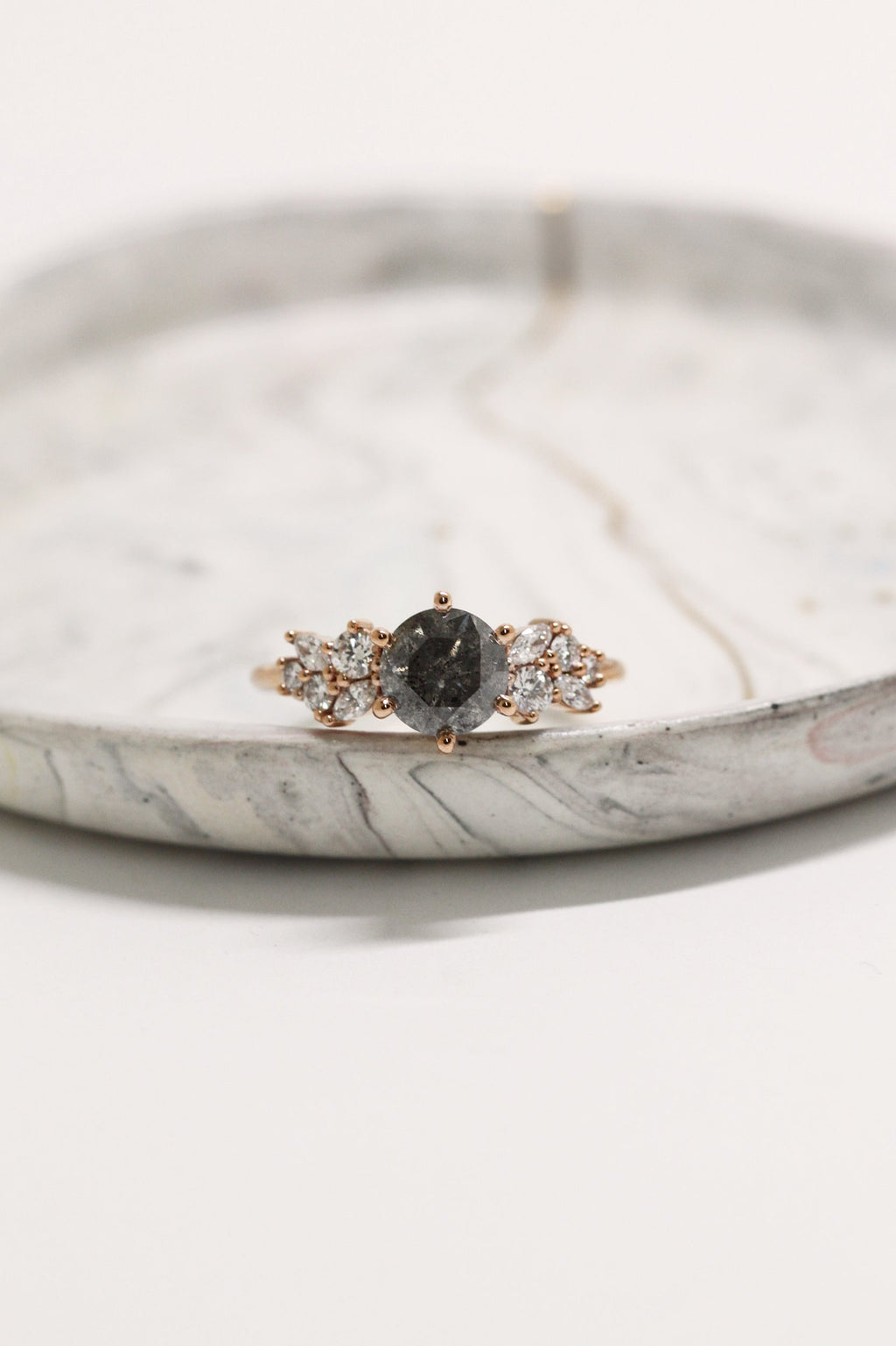 READY TO SHIP // MILANA ring // Salt and pepper gray diamond 1.14ct